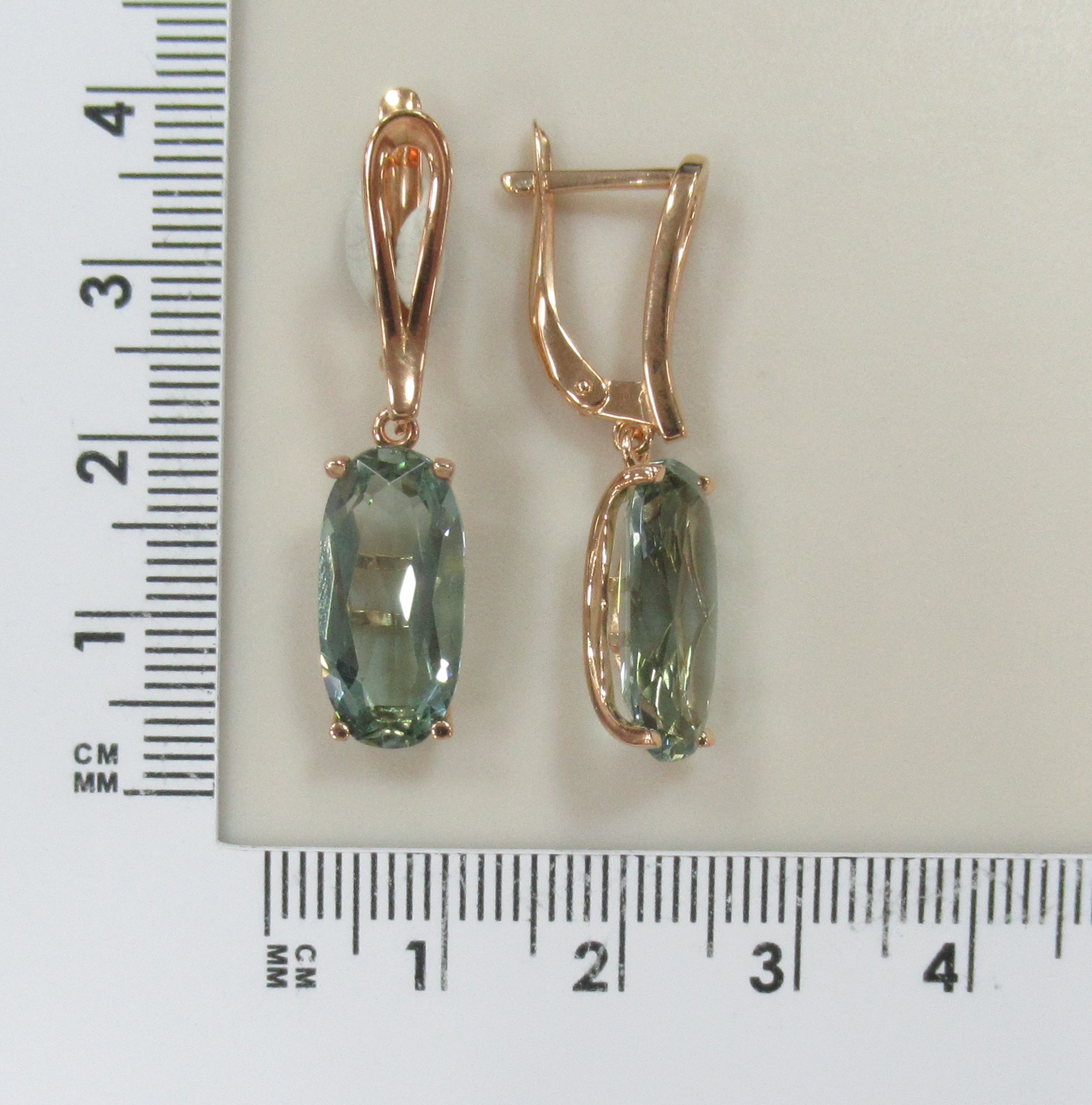 Серебряные серьги с празиолитами